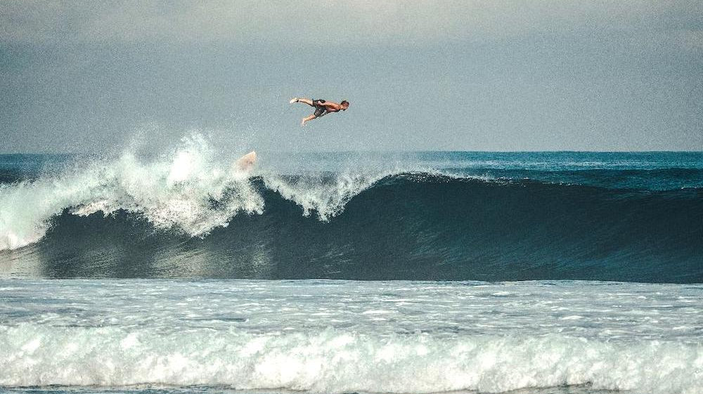 SolRX mineral zinc oxide sunscreen superior water resistance and reef safe protection versus chemical sunscreen