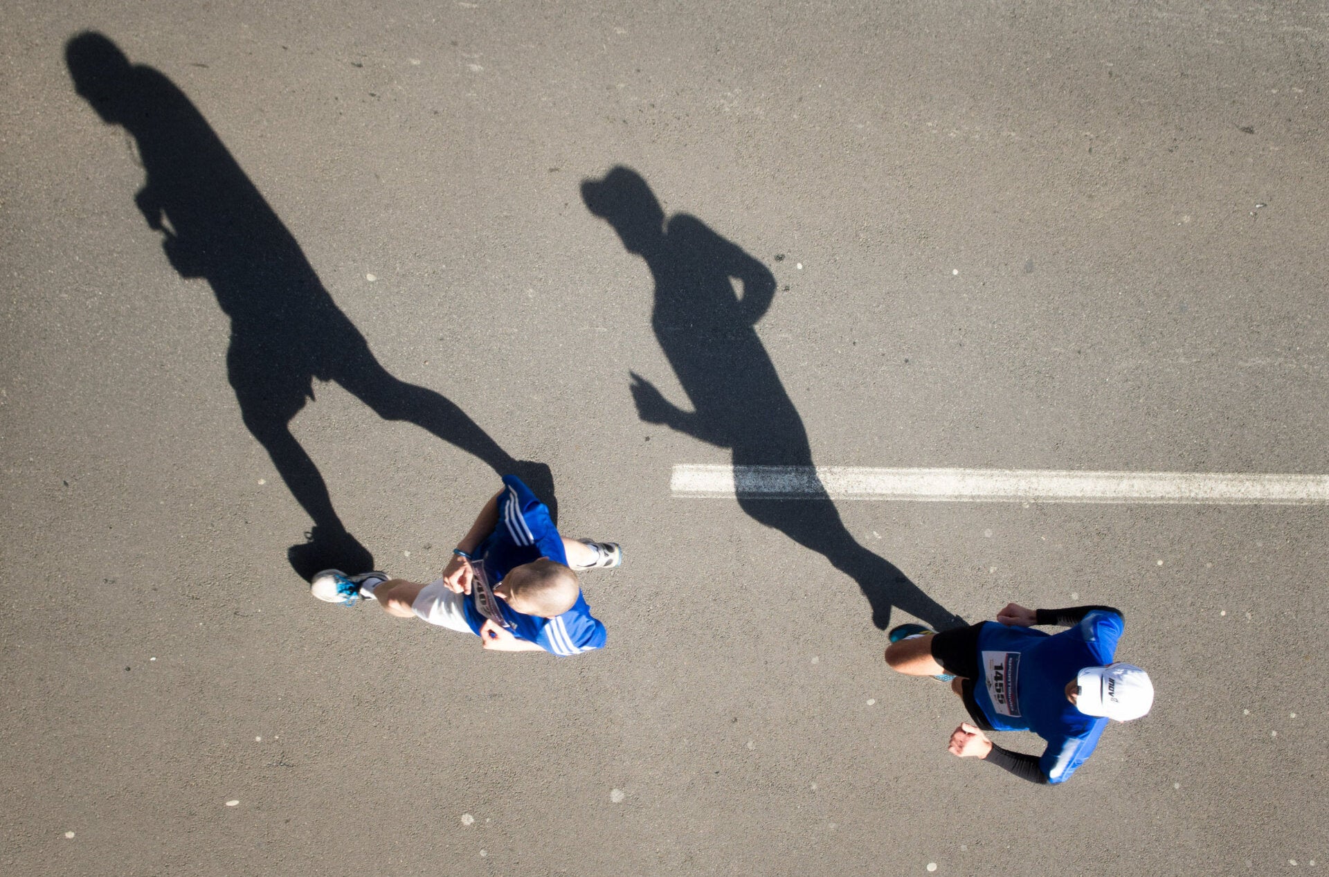 What Makes the Best Sunscreen for Runners? SolRx SolRX Sunscreen