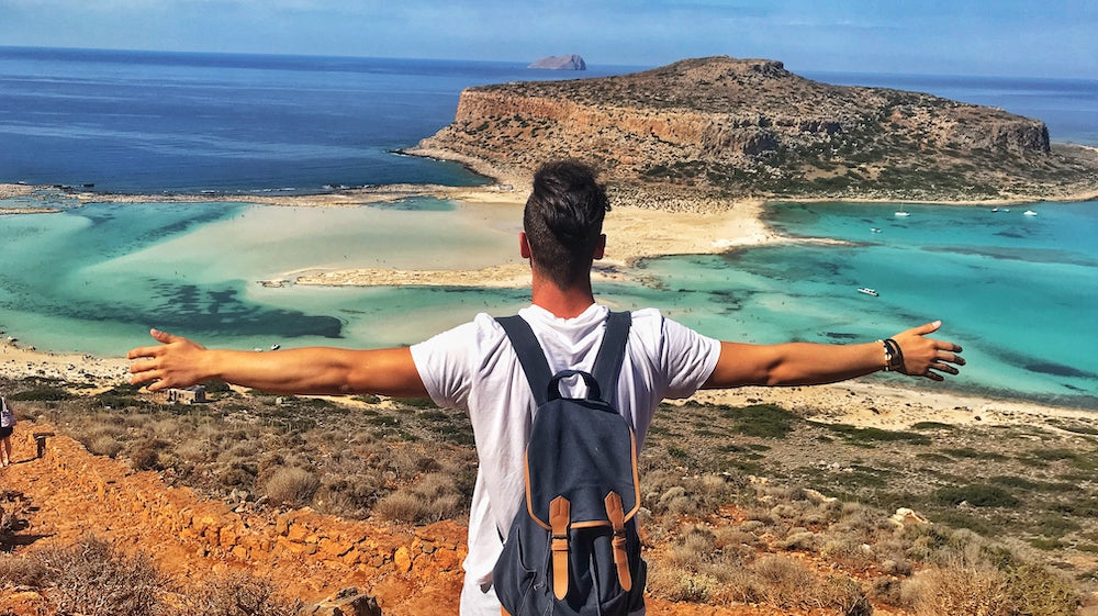 SolRX Mineral zinc oxide sunscreen adventurer on an island on a sunny day.