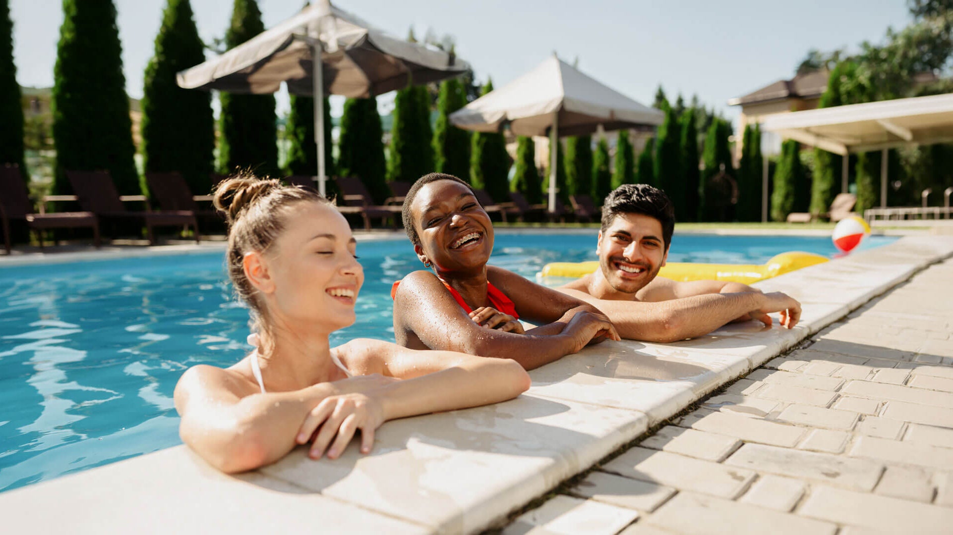 Mineral vs Chemical Sunscreen: Which One Is Right for You?